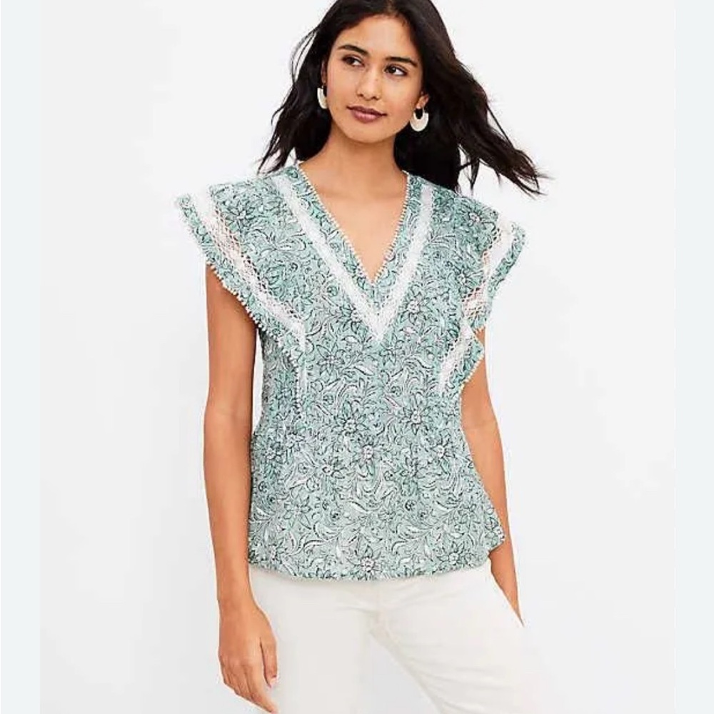 LOFT Green Flutter Sleeve Ruffled Blouse Size S